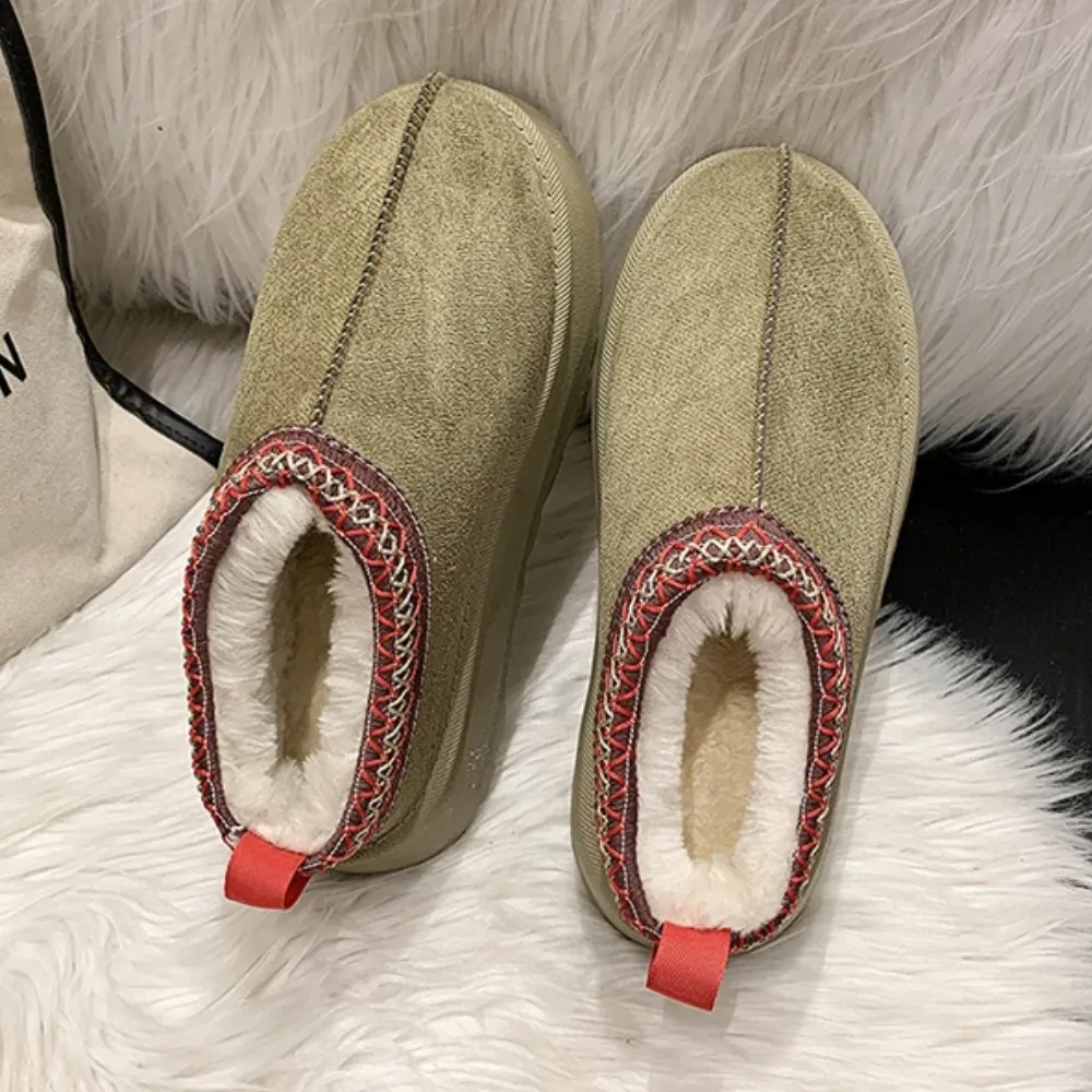 Alaska Adult Fleece Slippers