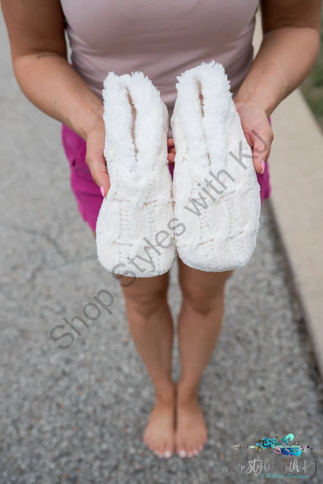 Chenille Slippers in Ivory