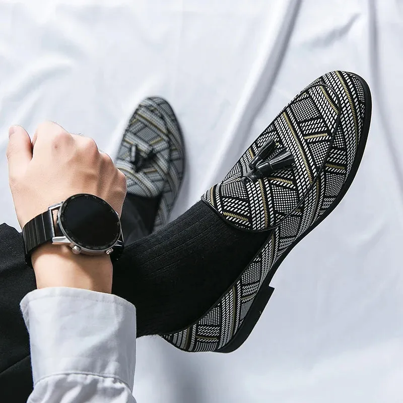 Geometric Lines Pattern Tassels Loafers