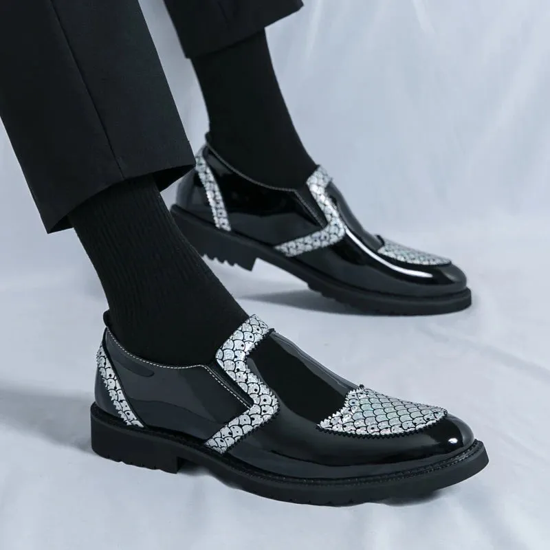 Shiny Geometric Pattern Leather Loafers