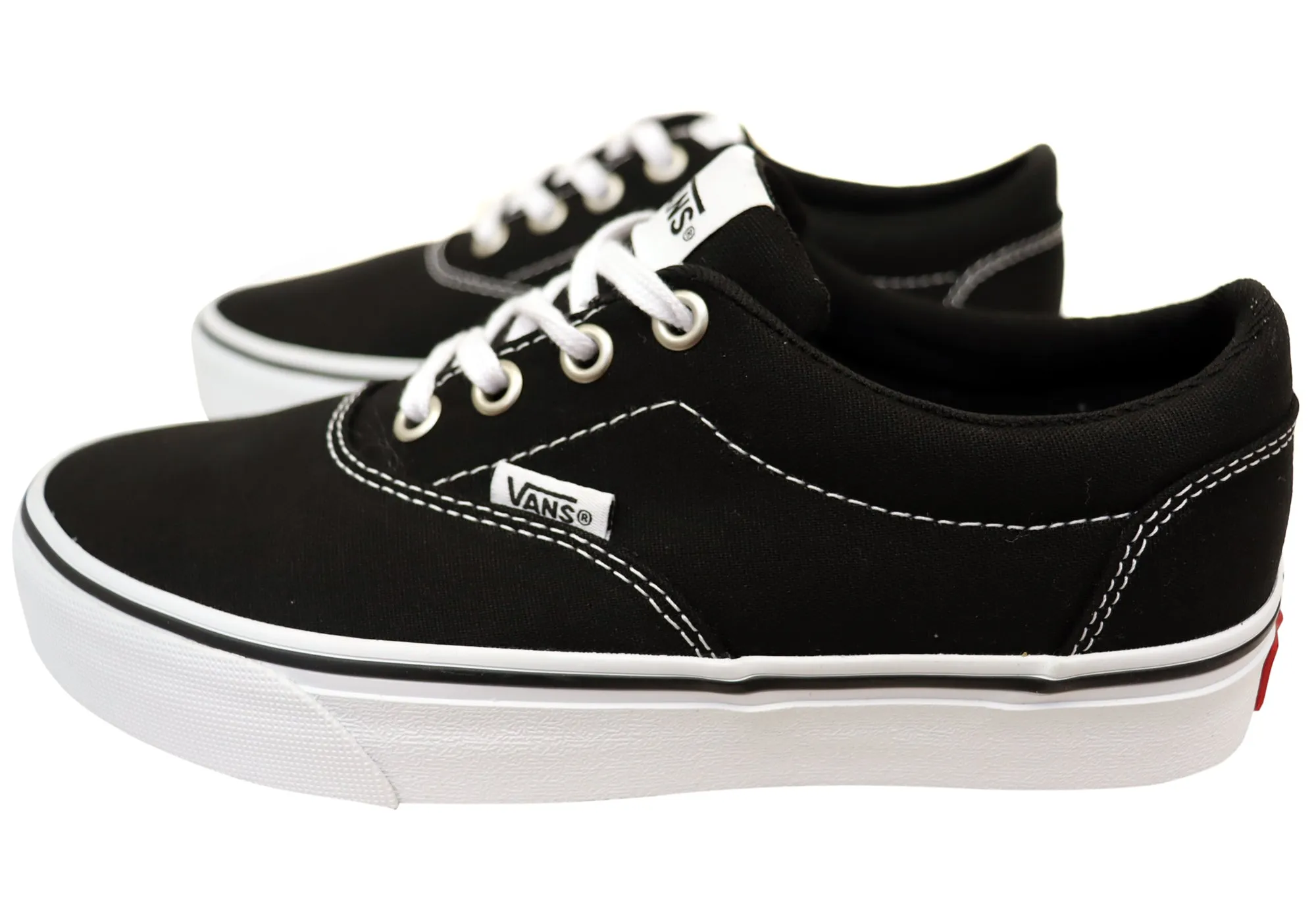 Vans Womens Doheny Comfortable Lace Up Sneakers