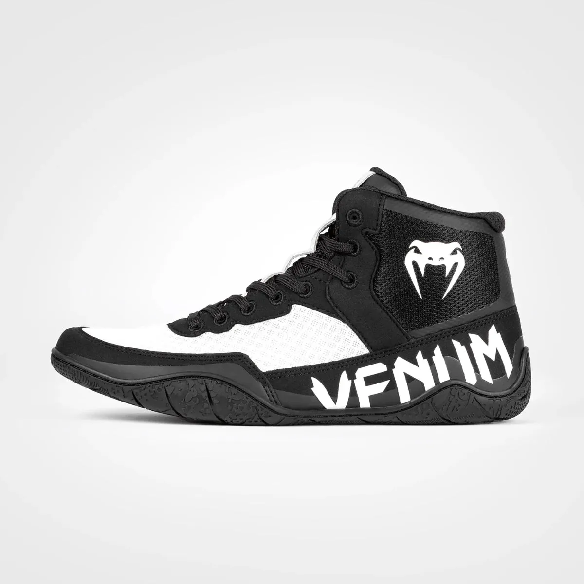 Venum Elite Wrestling Shoes Black/White