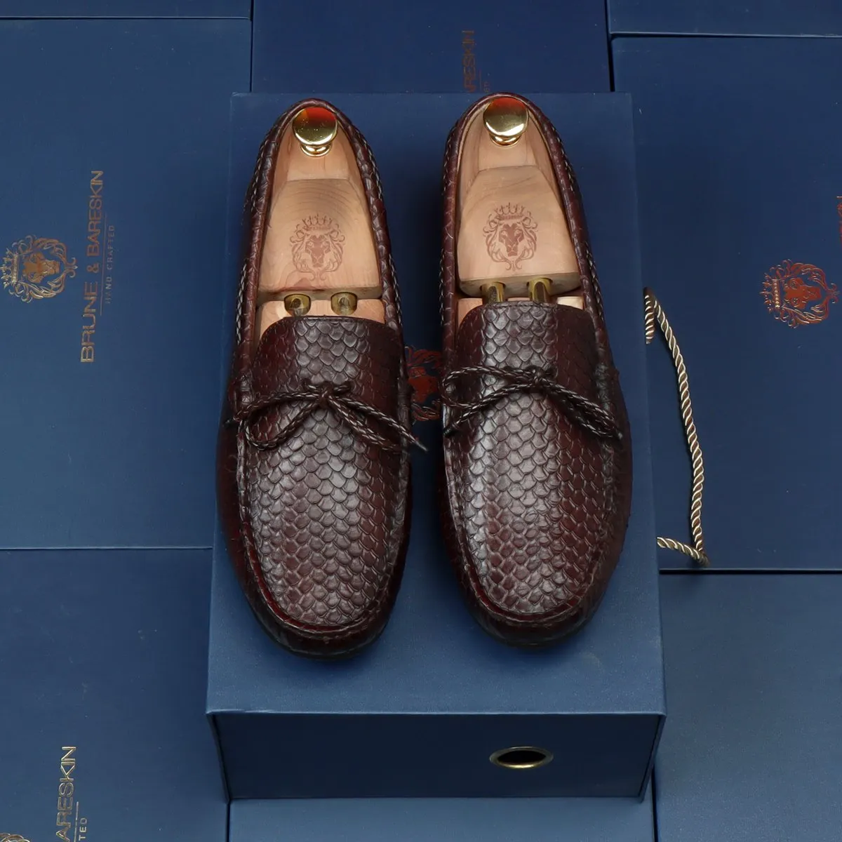 Weaved Tassel Bow Loafers in Dark Brown Snake Scales Textured Leather